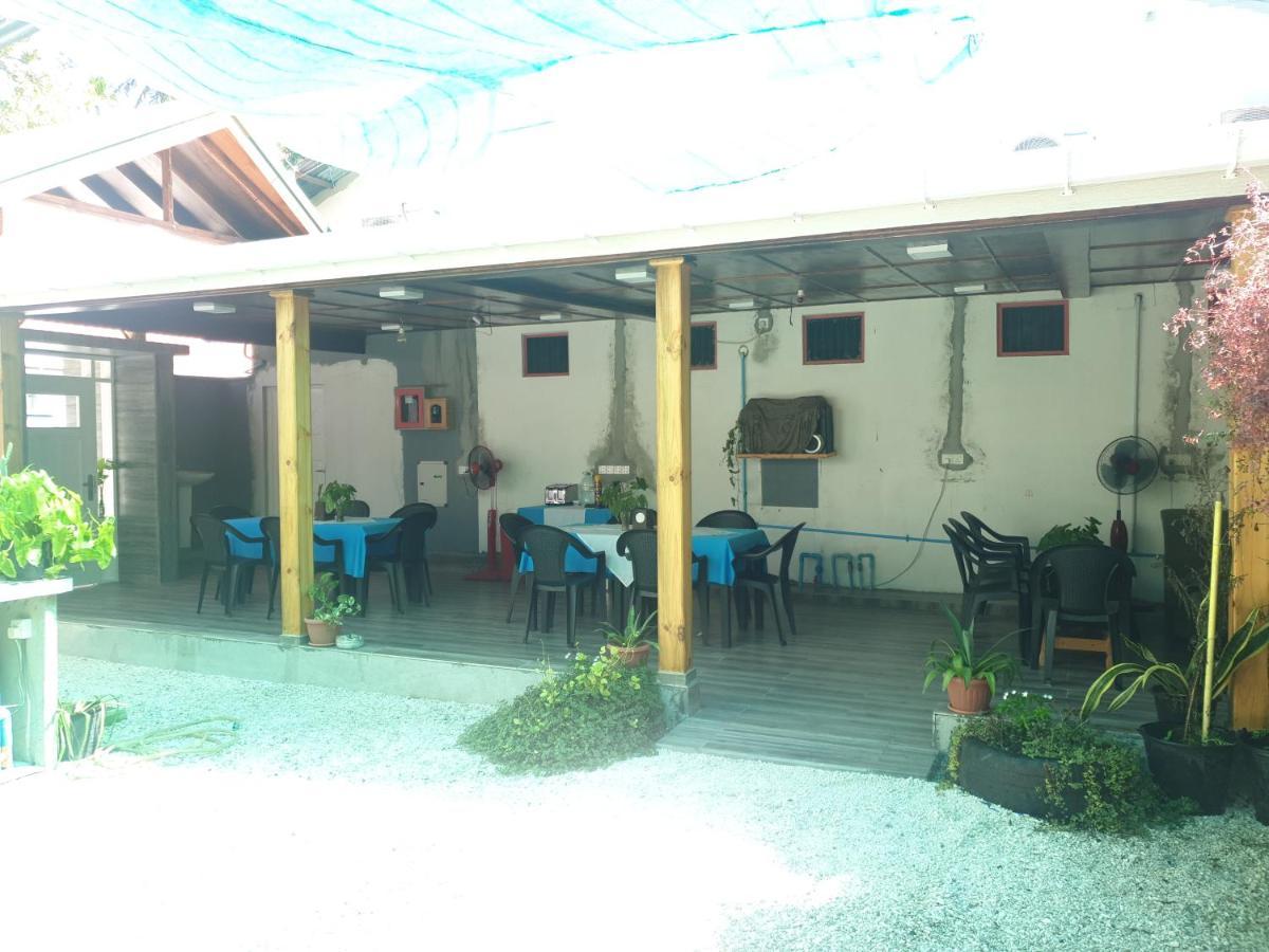 Fuvahmulah Inn Buitenkant foto
