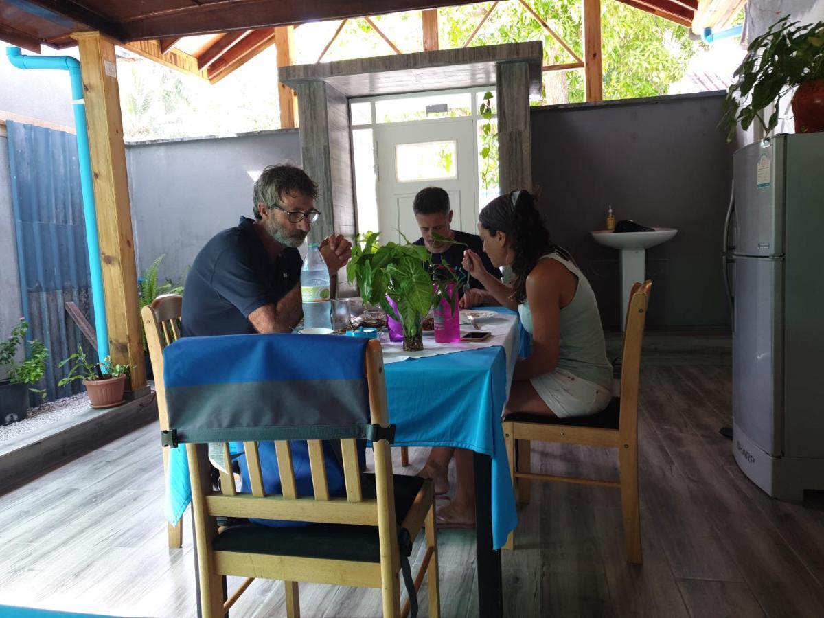 Fuvahmulah Inn Buitenkant foto