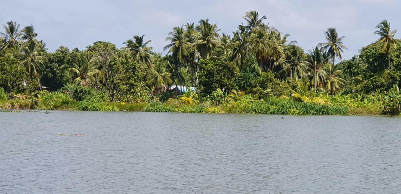 Fuvahmulah Inn Buitenkant foto